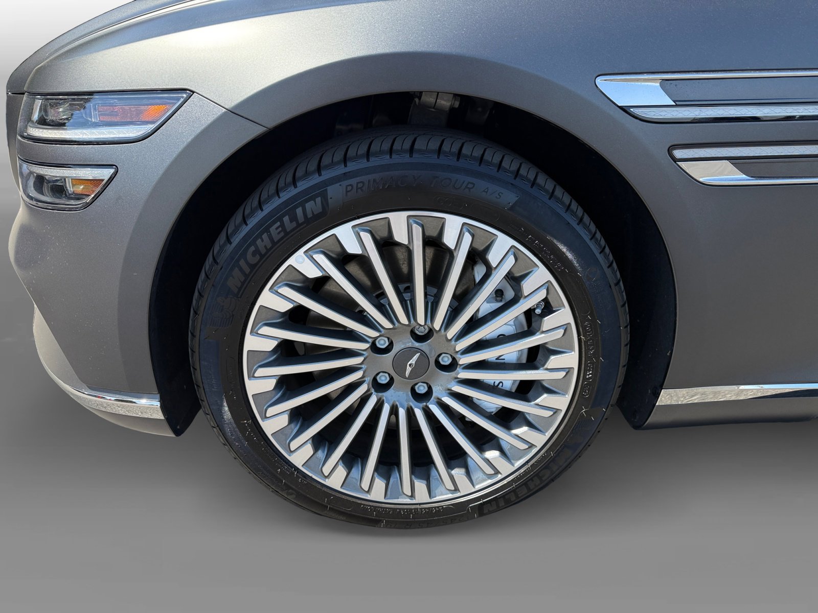 2024 Genesis Electrified G80 Advanced Prestige photo 9