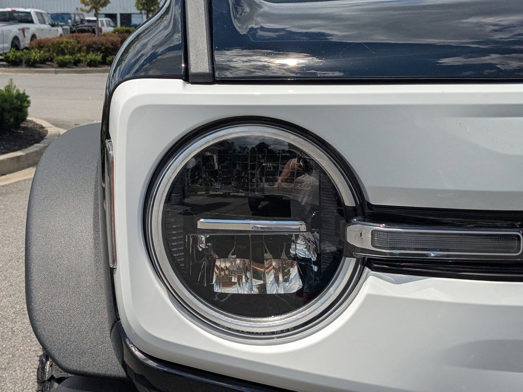 2025 Ford Bronco Heritage First Edition photo 10