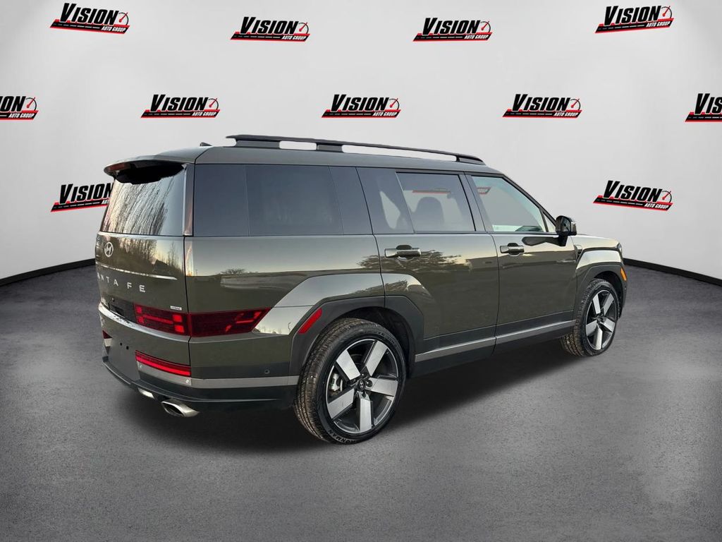 2024 Hyundai Santa Fe Limited photo 2
