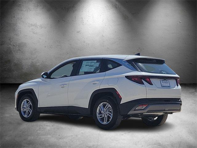 2025 Hyundai Tucson SE photo 4