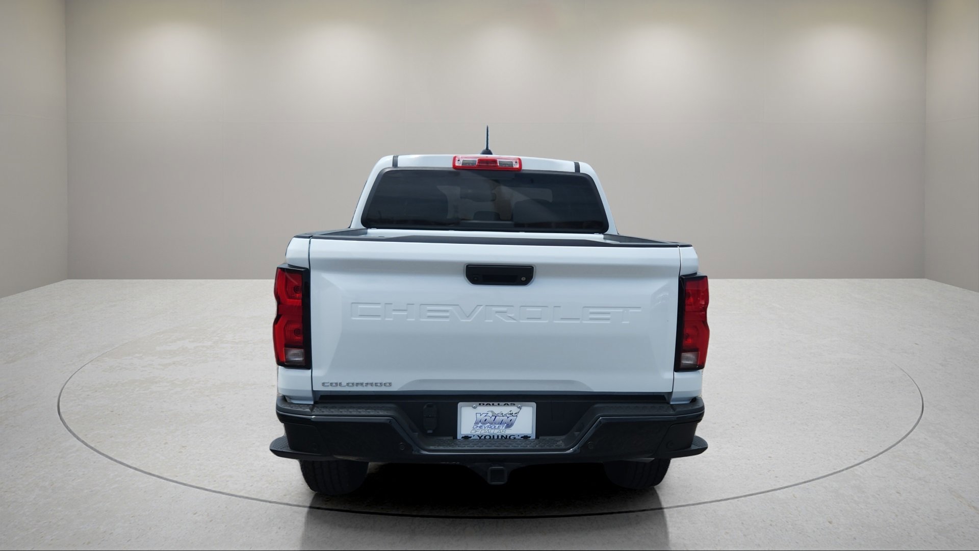 2025 Chevrolet Colorado Z71 photo 3