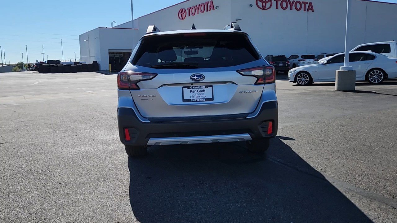2021 Subaru Outback Limited photo 2