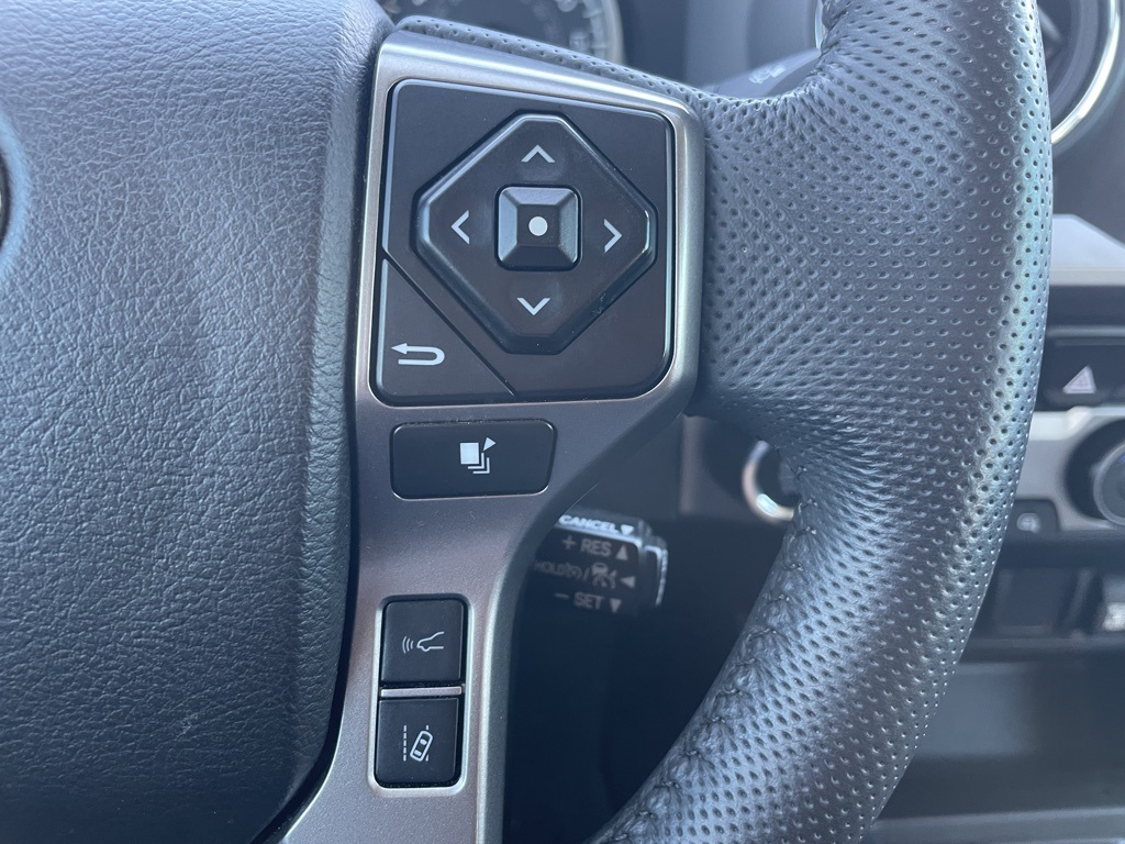 2023 Toyota Tacoma SR5 photo 9