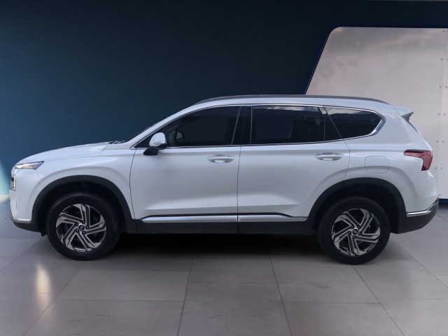 2022 Hyundai Santa Fe SEL Premium photo 2