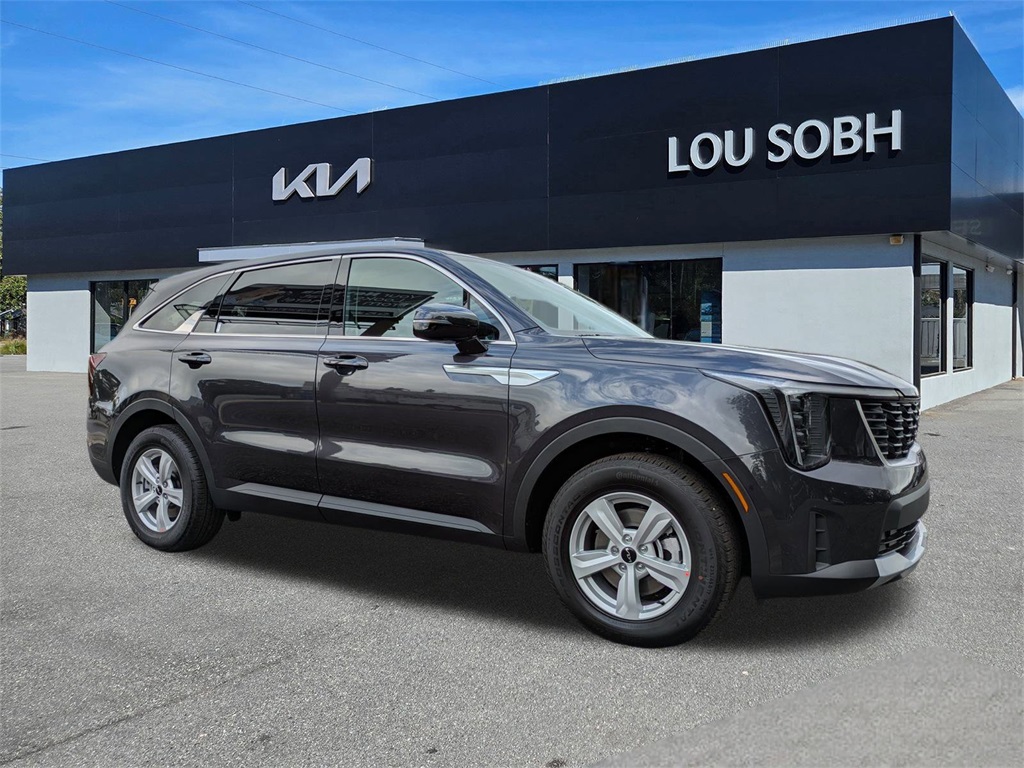 2026 Kia Sorento LX's photo