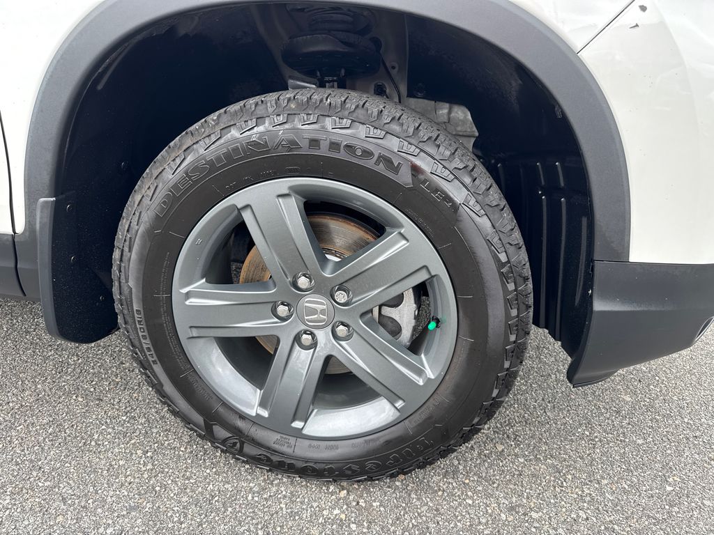 2023 Honda Ridgeline RTL photo 11