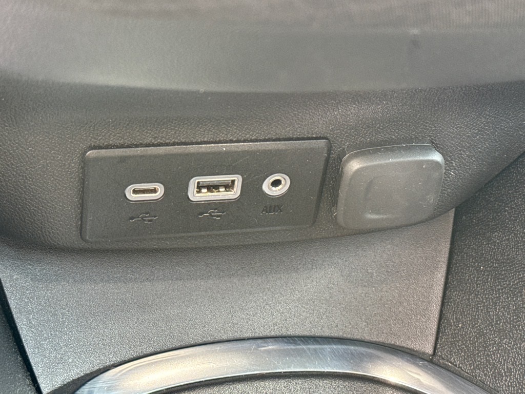 2024 Chevrolet Malibu 1LT photo 11