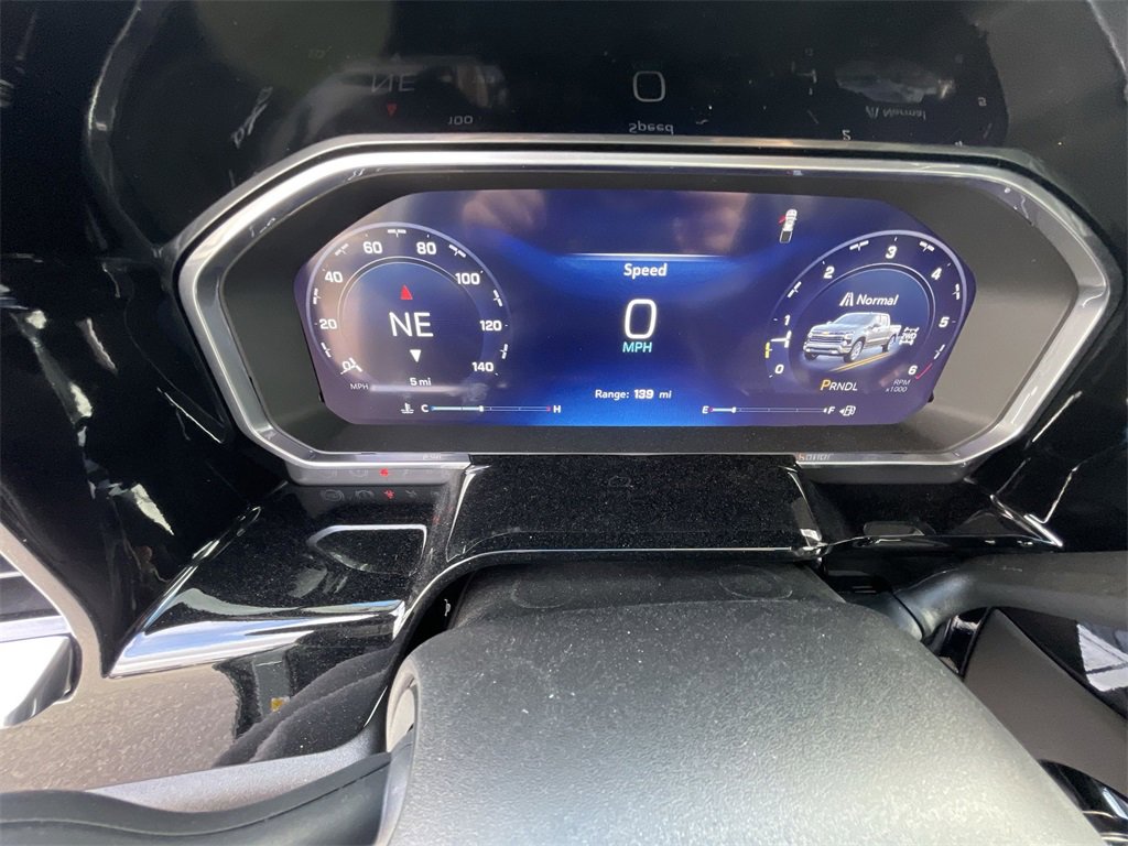 2026 Chevrolet Silverado 1500 LT photo 9