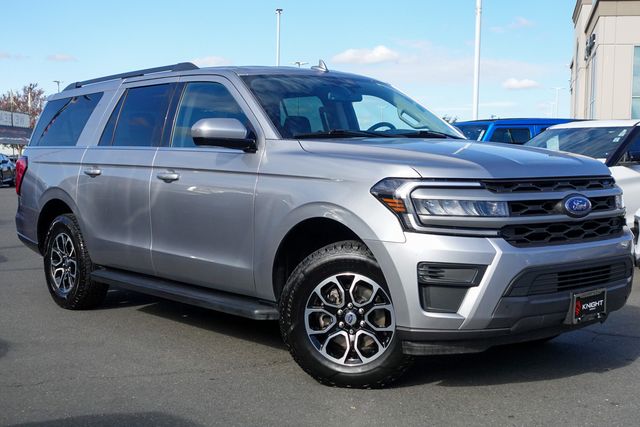 2024 Ford Expedition MAX XLT photo 2