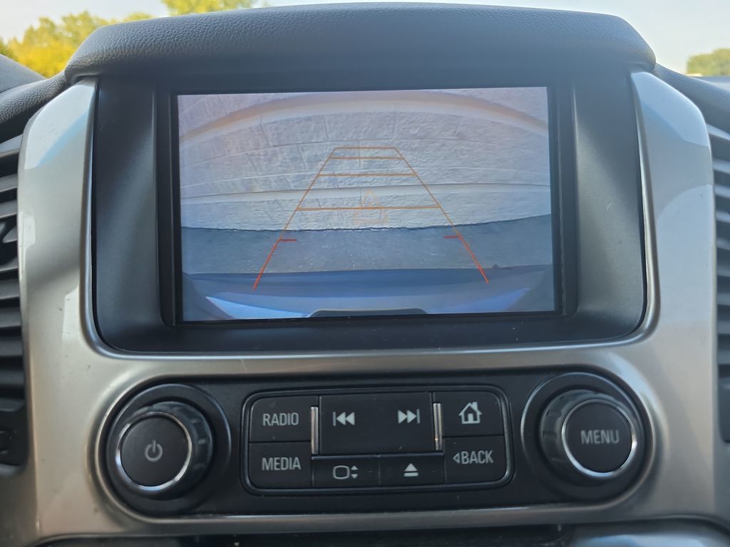 2018 Chevrolet Tahoe LT photo 25