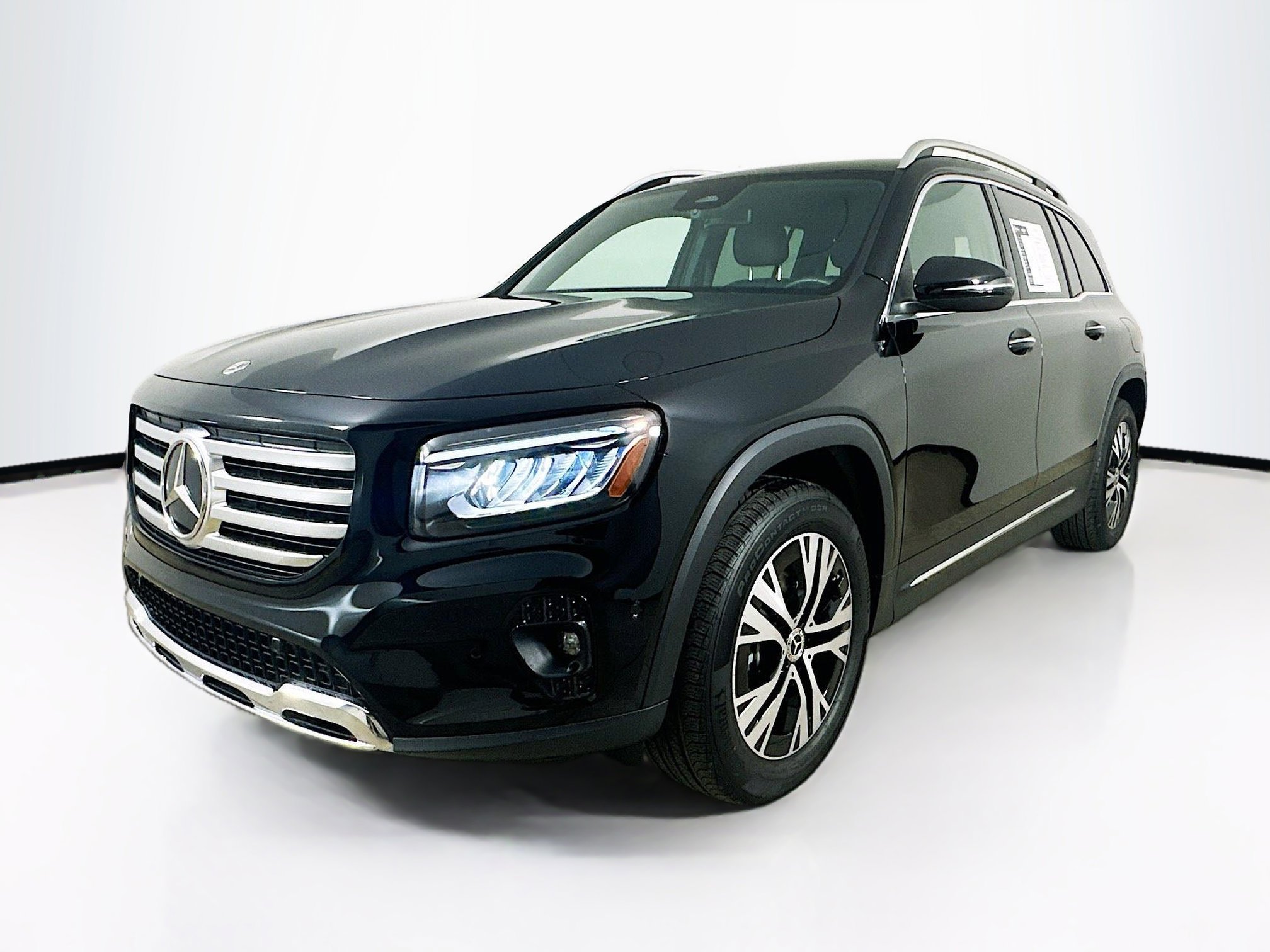 2024 Mercedes Benz GLB 250 4MATIC photo 3