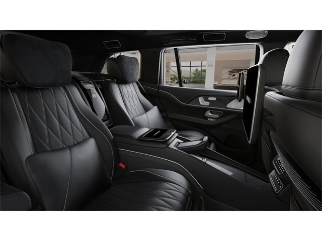 2024 Mercedes Benz GLS Maybach 600 photo 4