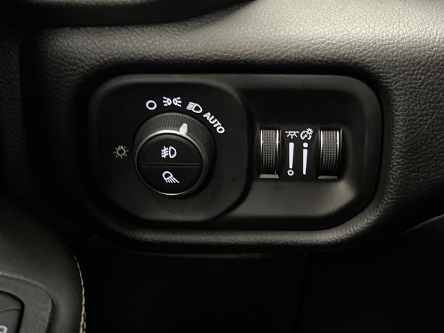2026 Ram 2500 Laramie photo 26