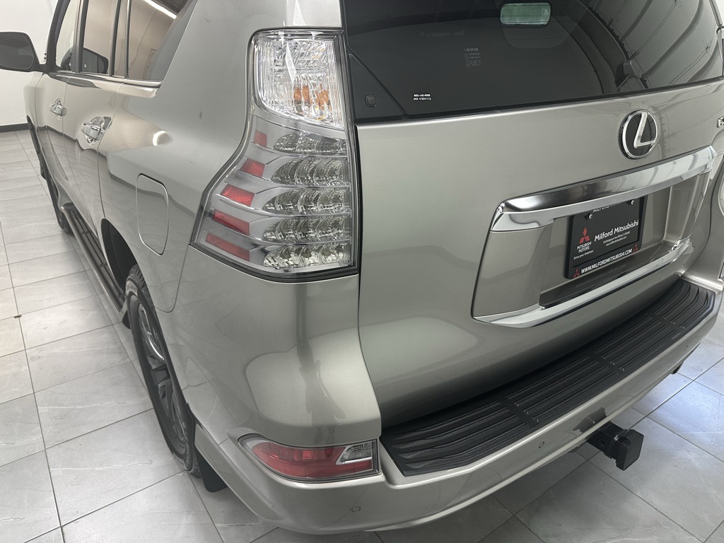 2022 Lexus GX 460 Premium photo 7