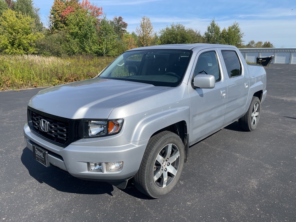 2014 Honda Ridgeline SE photo 4