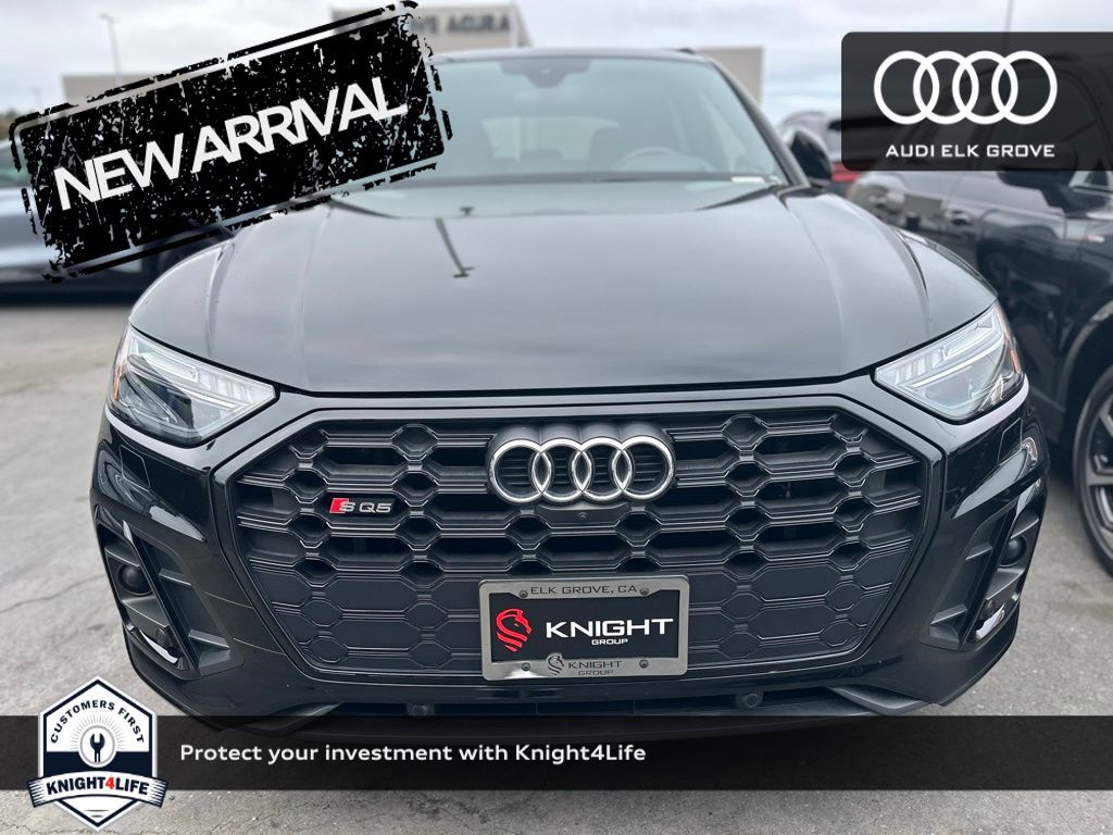 2021 Audi SQ5 Prestige photo 2