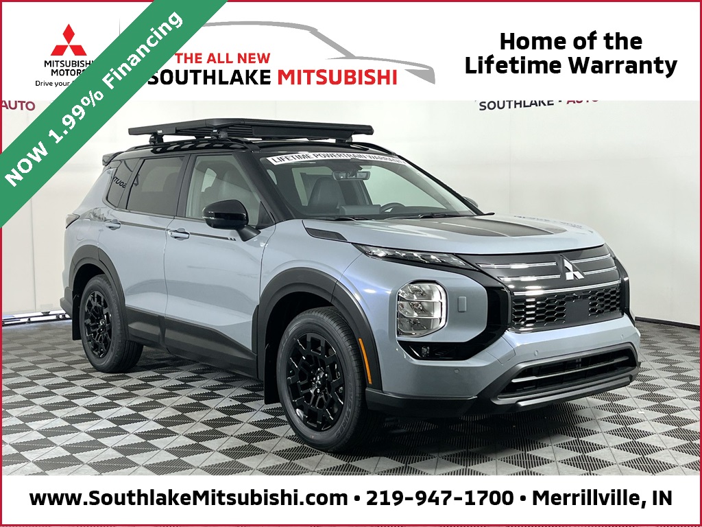 2025 Mitsubishi Outlander Trail Edition's photo