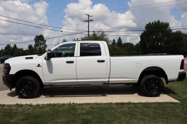 2025 Ram 2500 Tradesman photo 29