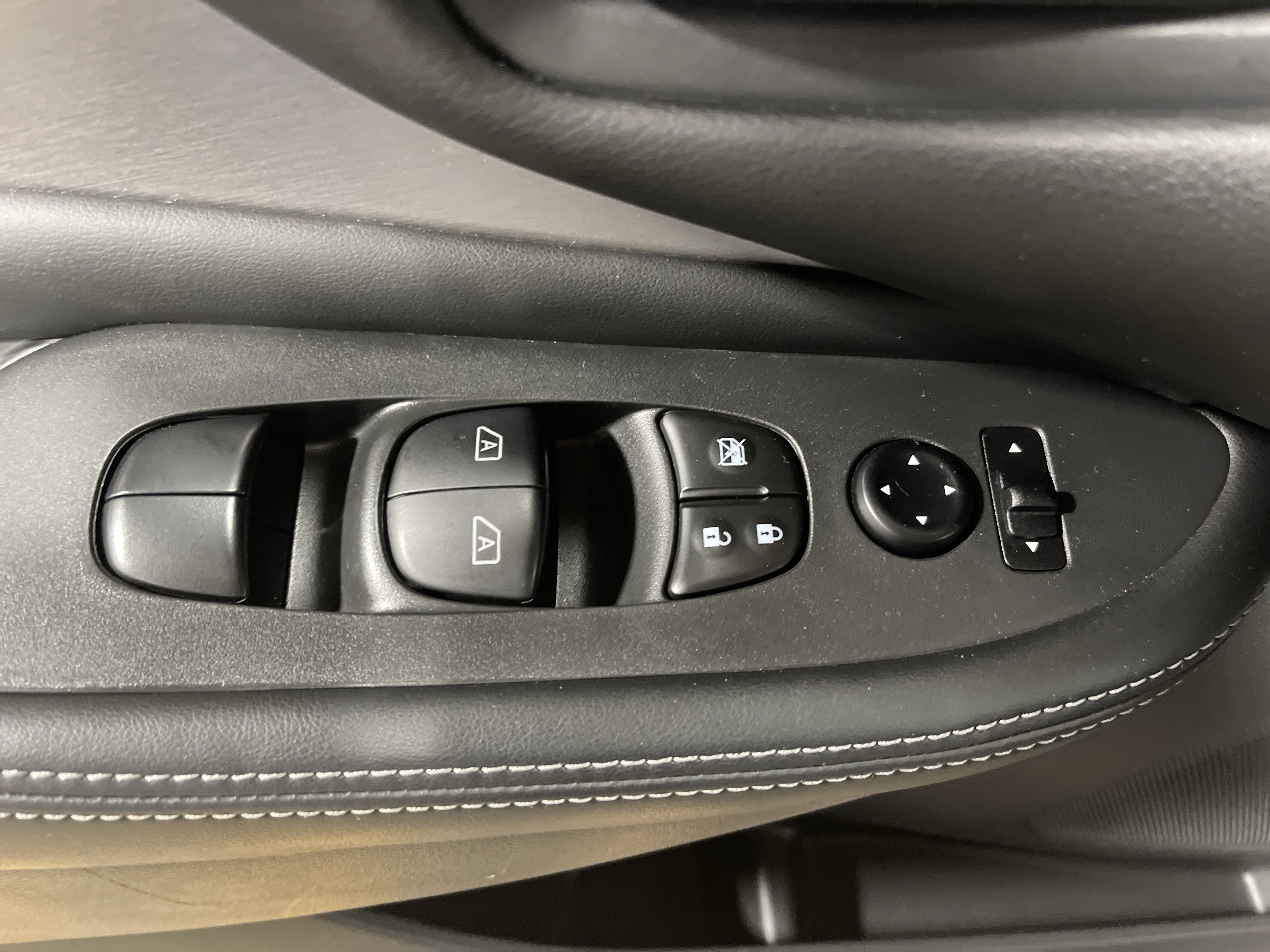 2024 Nissan Murano SV photo 3