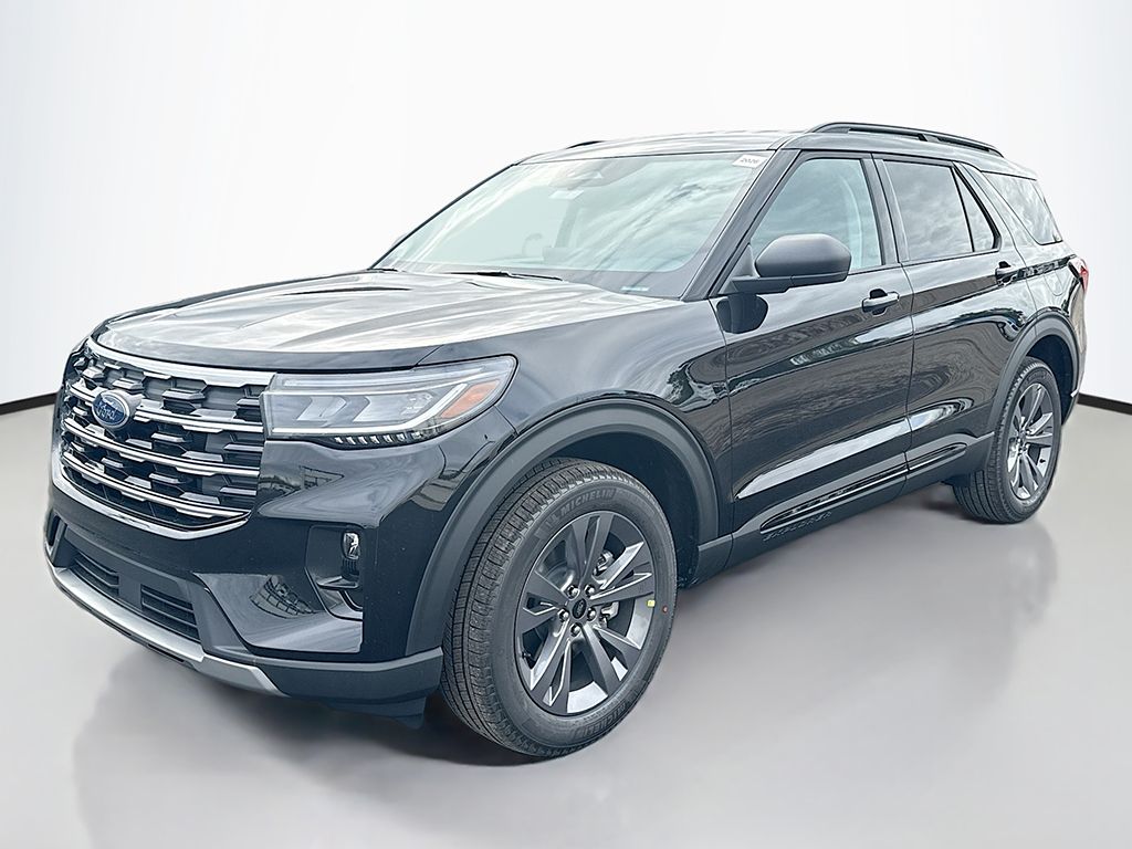 2026 Ford Explorer photo 3