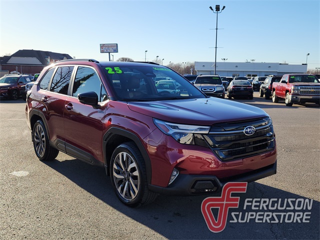 2025 Subaru Forester Touring's photo