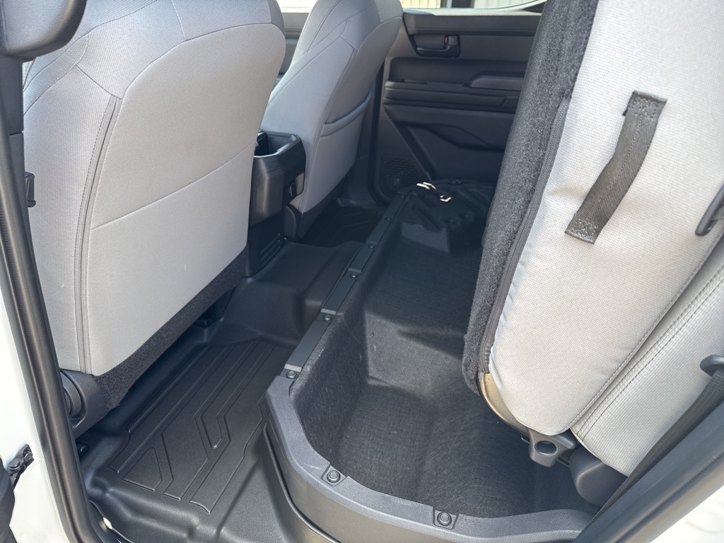 2024 Toyota Tacoma SR5 photo 28