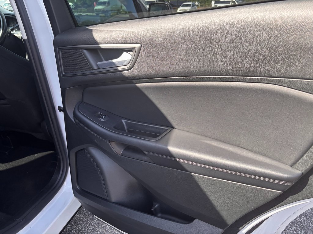 2023 Ford Edge SE photo 12