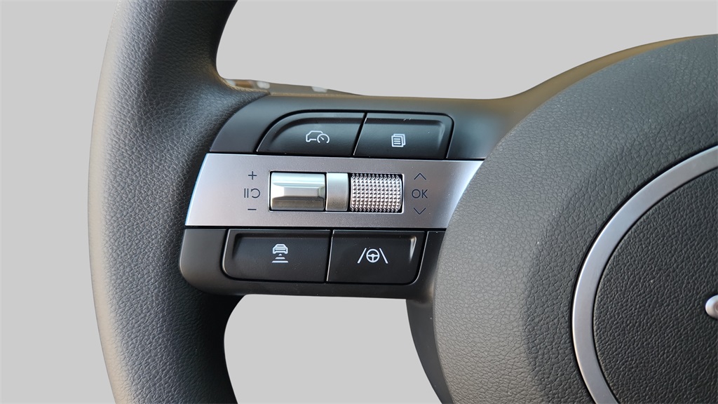 2026 Hyundai Tucson SEL photo 24