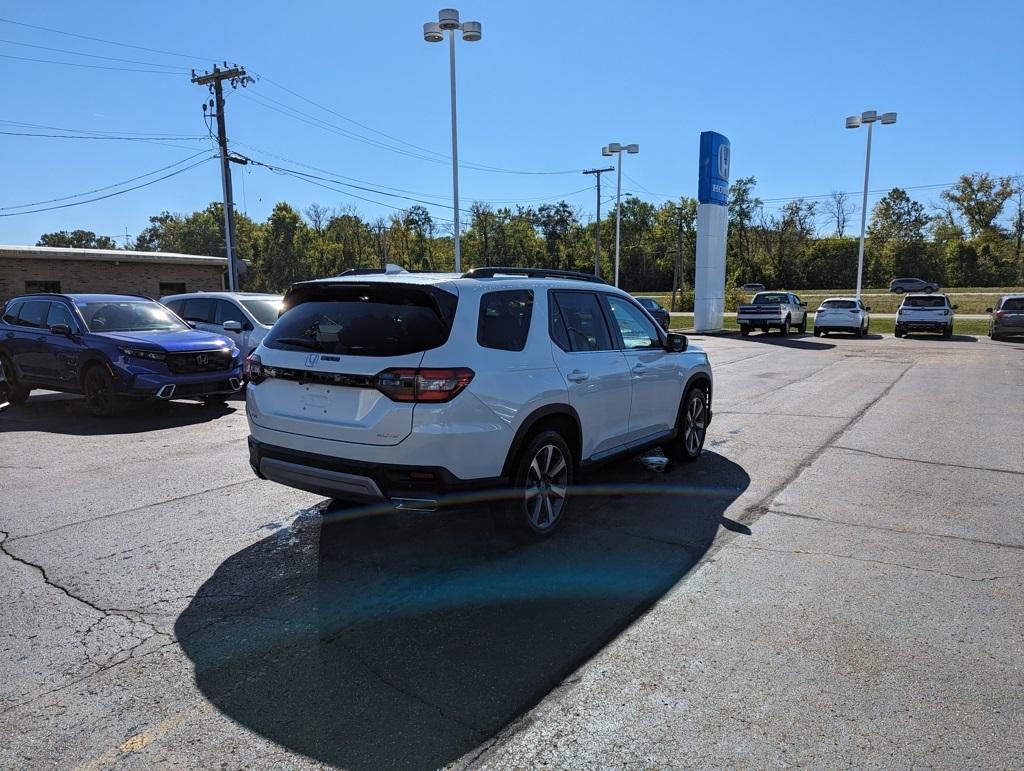 2025 Honda Pilot Elite photo 2