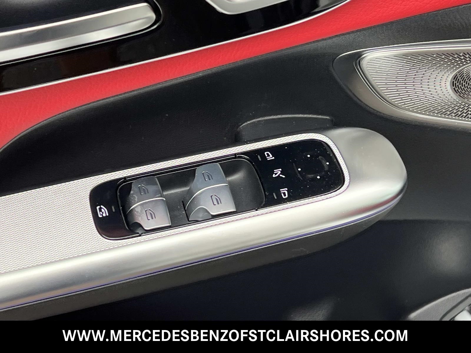 2026 Mercedes Benz GLC 300 4MATIC photo 17