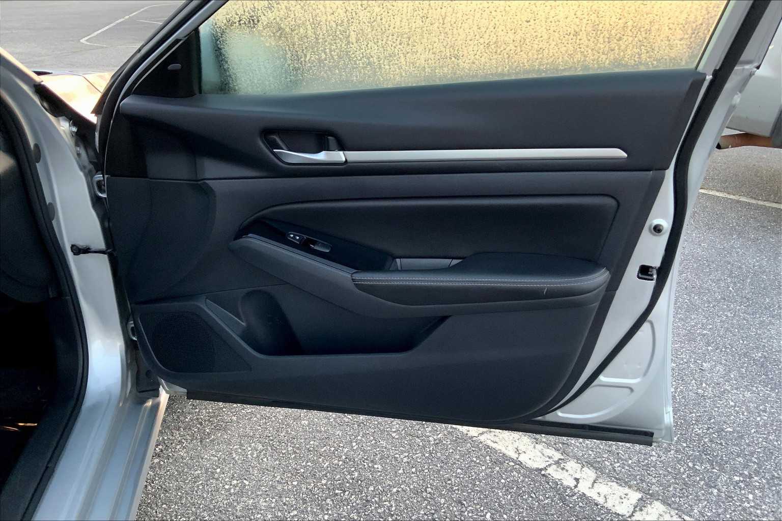 2023 Nissan Altima 2.5 SV photo 20