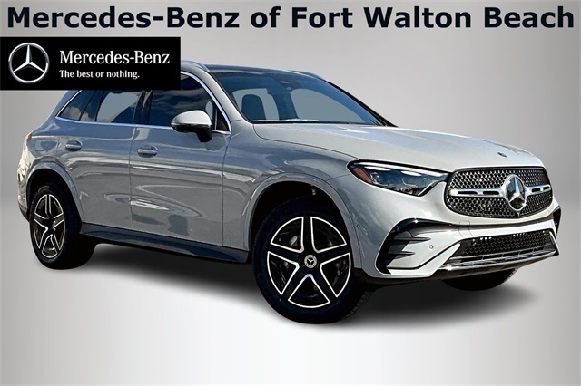 2026 Mercedes-Benz GLC Base's photo
