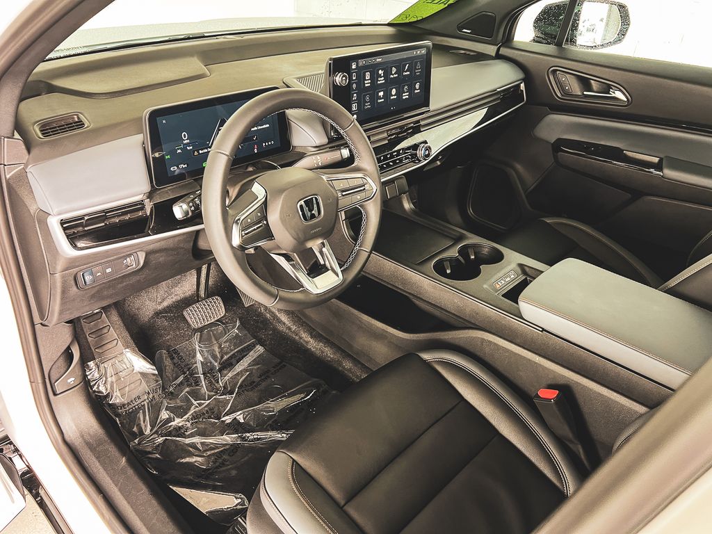 2025 Honda Prologue Touring photo 29