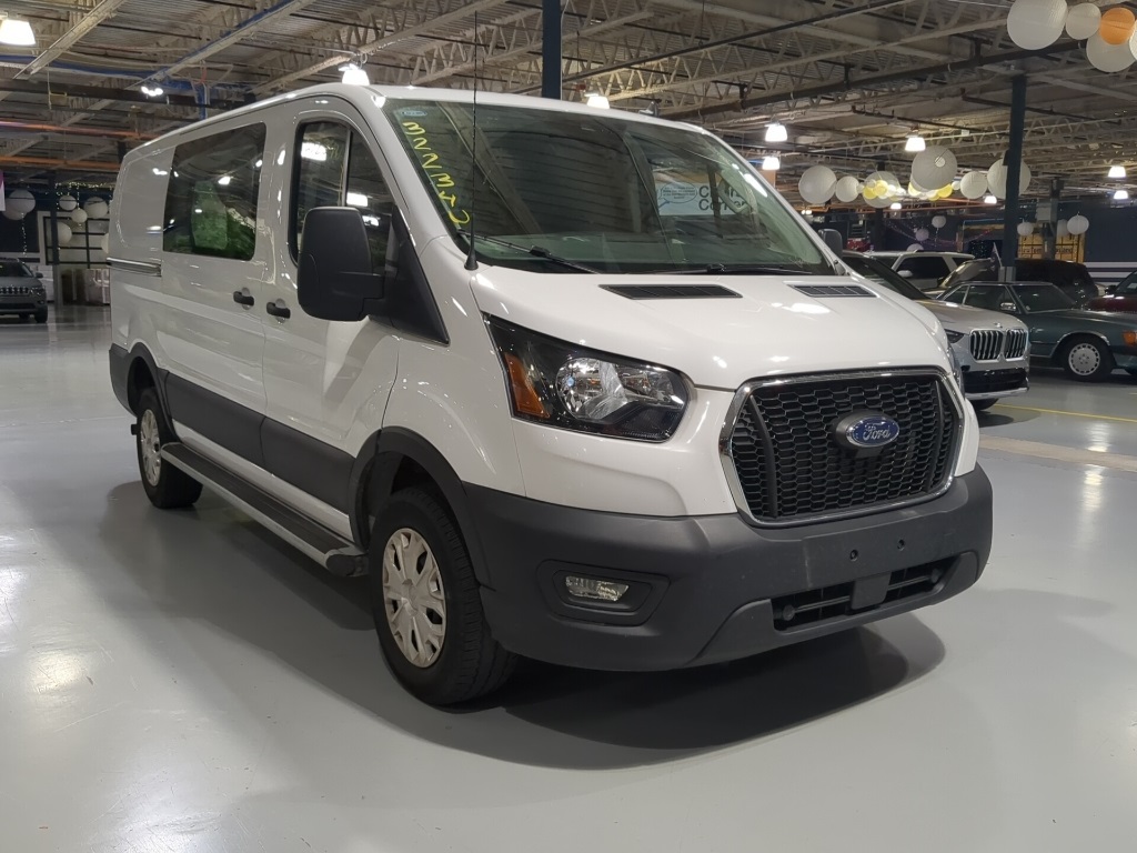 2023 Ford Transit photo 3