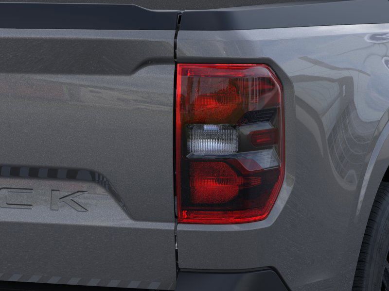 2025 Ford Maverick XLT photo 16