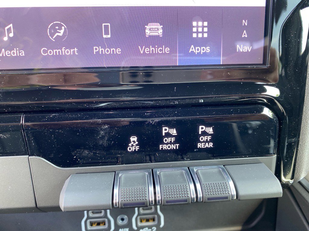 2026 Ram 1500 Big Horn photo 8