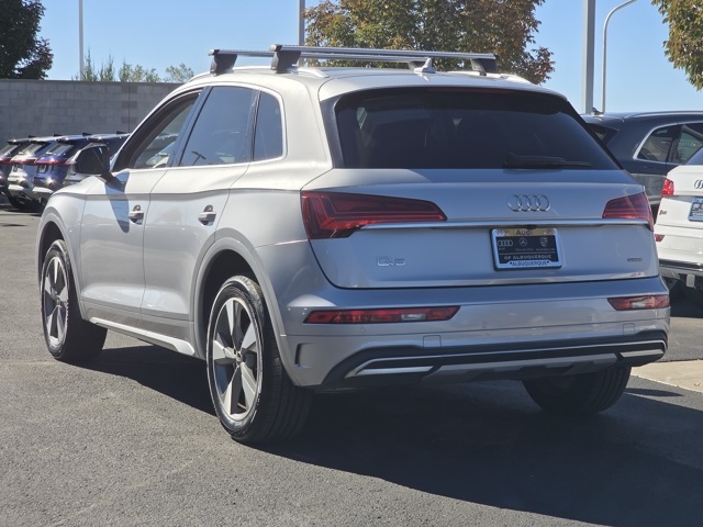 2023 Audi Q5 40 Premium photo 4