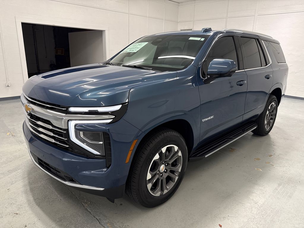 2025 Chevrolet Tahoe LT photo 2