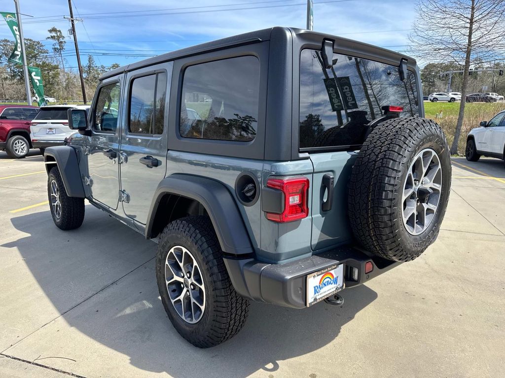 2025 Jeep Wrangler Sport S photo 4
