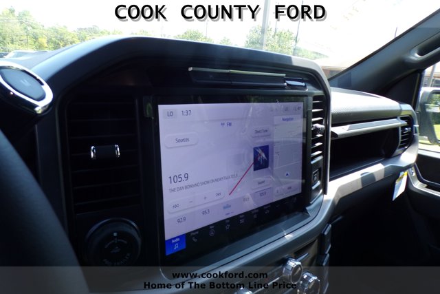2025 Ford F-150 XLT photo 17