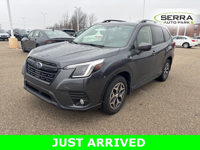 2023 Subaru Forester Premium