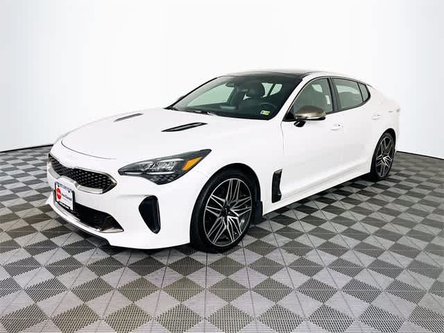 2022 Kia Stinger GT1 photo 3