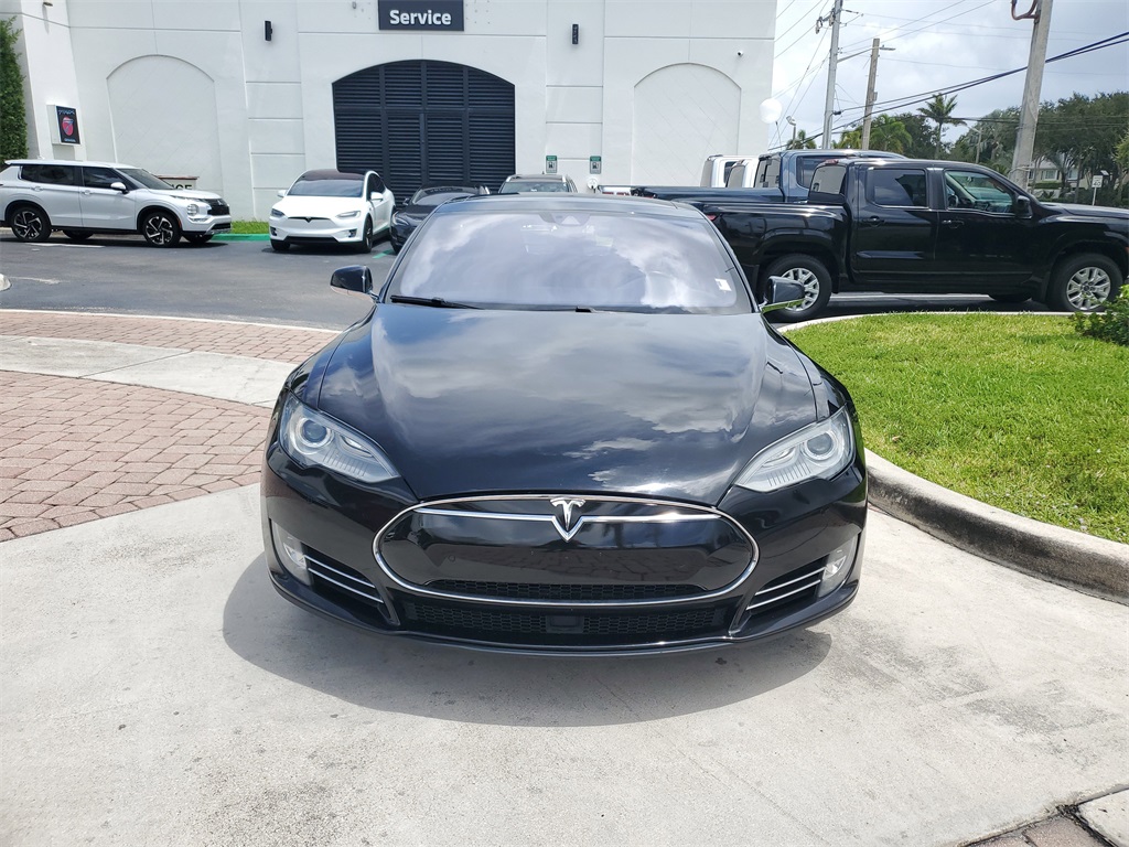 Used 2016 Tesla Model S 90D with VIN 5YJSA1E25GF137078 for sale in Delray Beach, FL