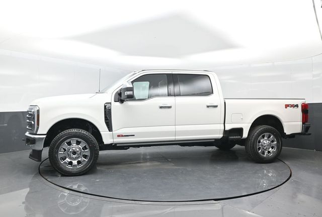 2026 Ford F-350 King Ranch photo 4