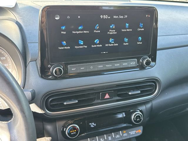 2023 Hyundai Kona SEL photo 13