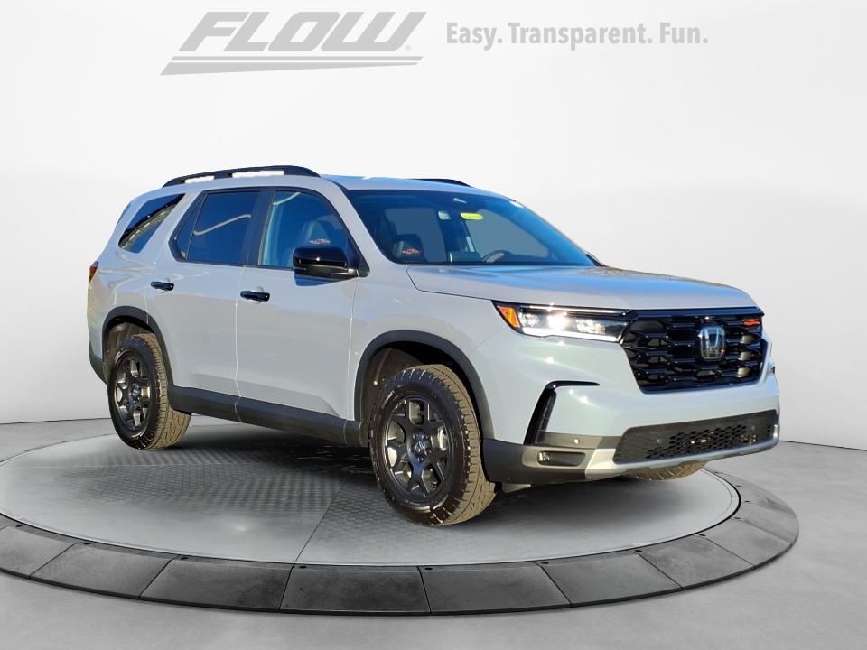 2025 Honda Pilot TrailSport's photo