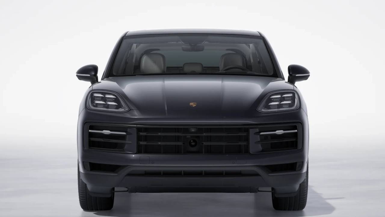 2026 Porsche Cayenne S Coupe photo 9