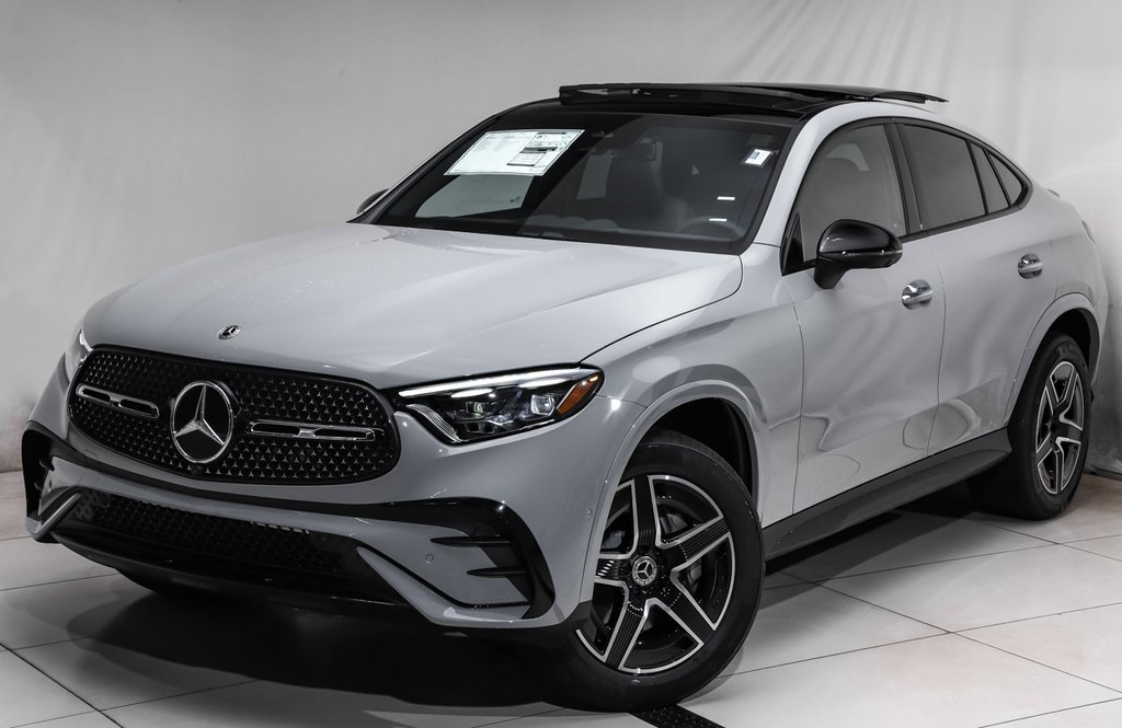 2026 Mercedes-Benz GLC Coupe GLC 300's photo