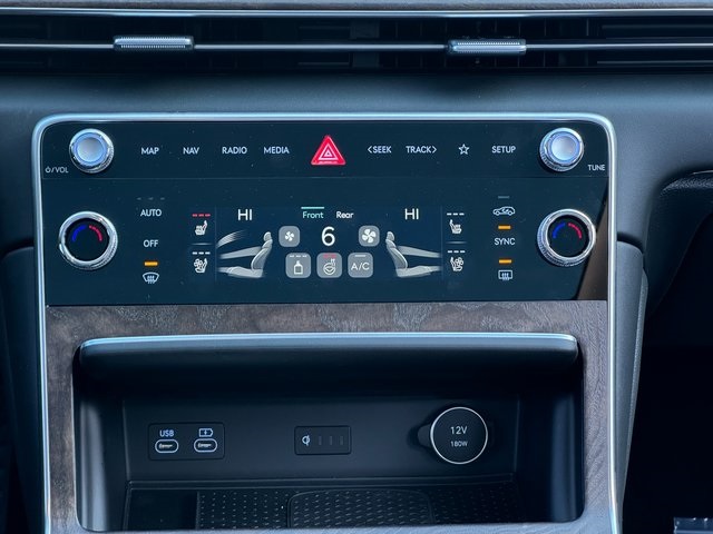 2025 Genesis GV80 2.5T Prestige photo 11