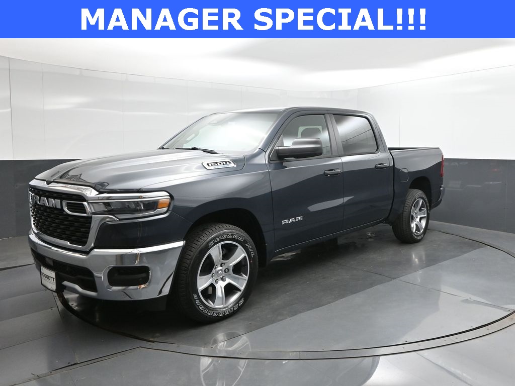 2025 RAM Ram 1500 Pickup Tradesman's photo